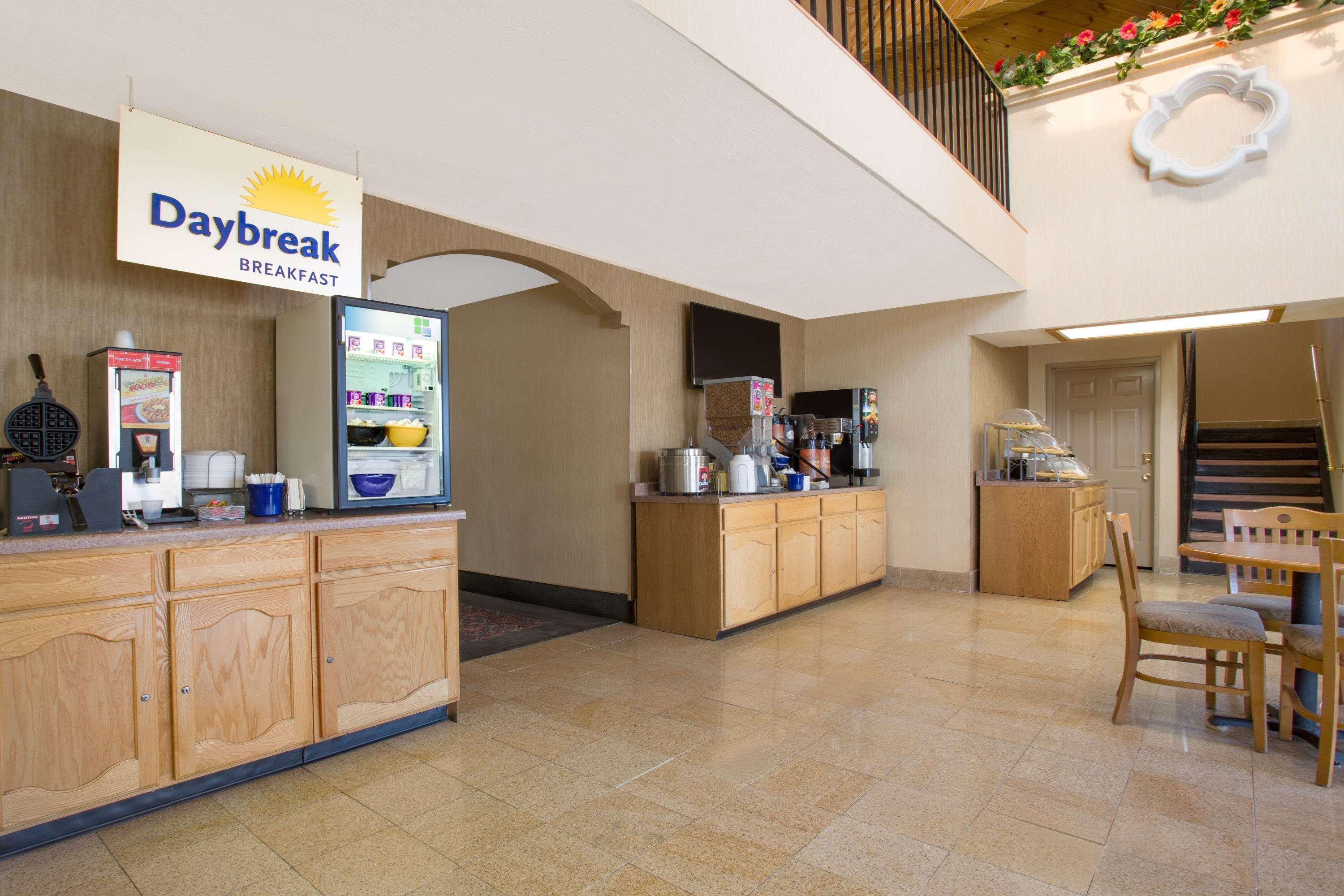 Days & By Wyndham Red Rock-gallup Gallup
